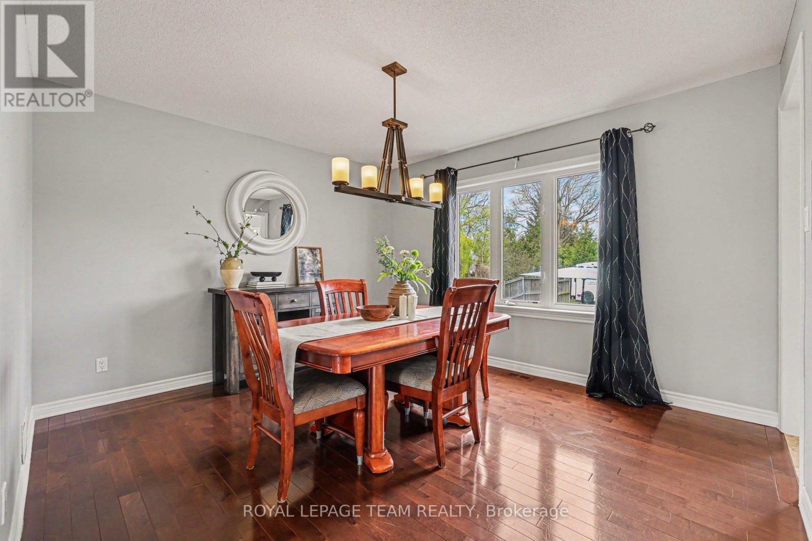 77 Chanonhouse Drive, Ottawa, Ontario  K0A 2Z0 - Photo 7 - X13124292