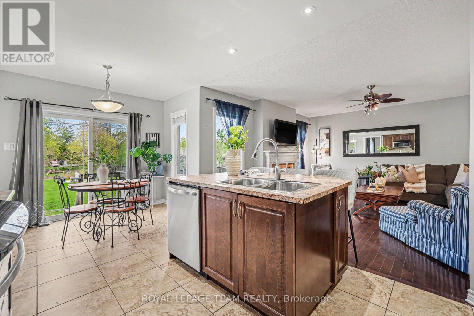 77 Chanonhouse Drive, Ottawa, Ontario  K0A 2Z0 - Photo 8 - X13124292