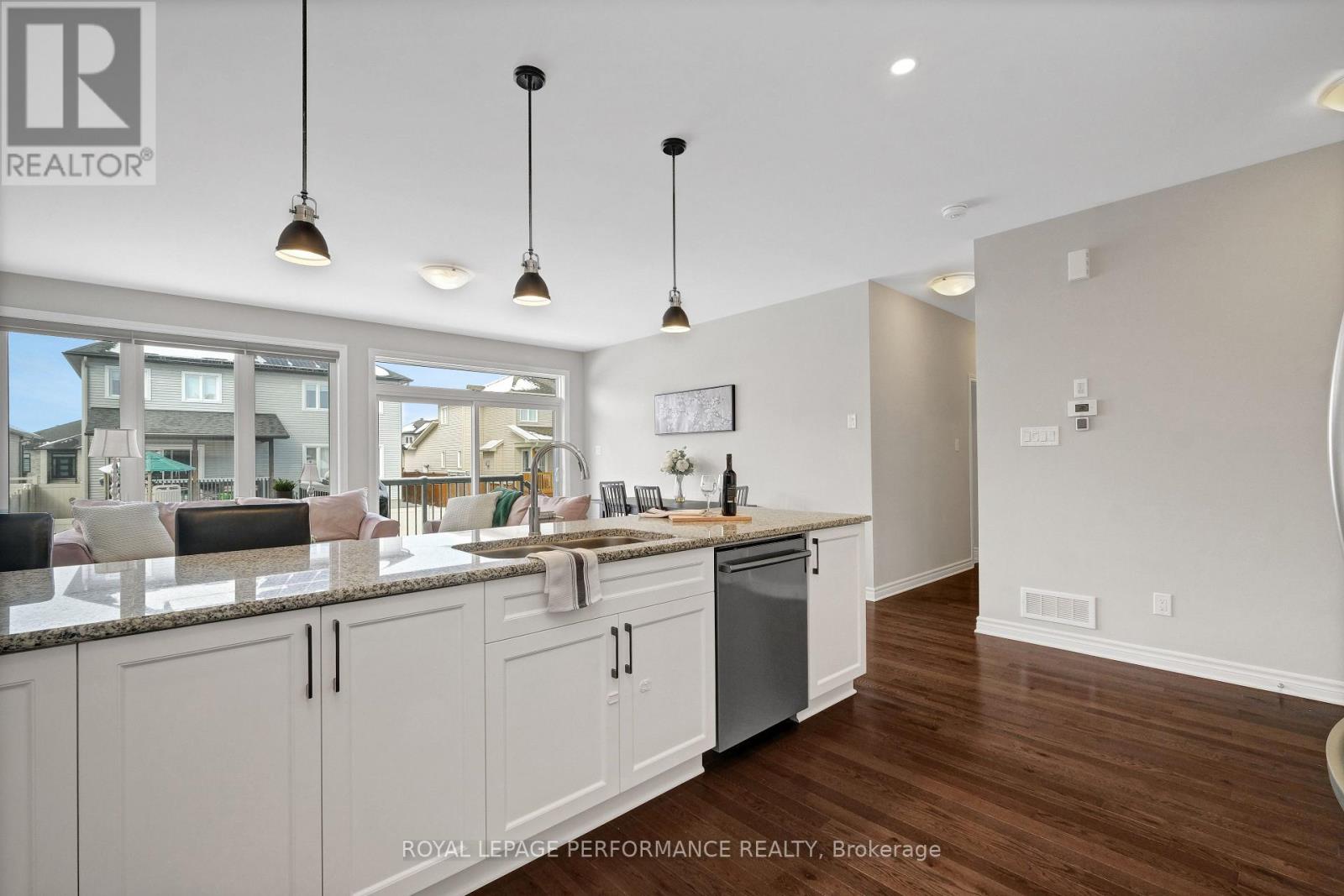 203 Station Trail, Russell, Ontario  K4R 0C9 - Photo 10 - X13124356