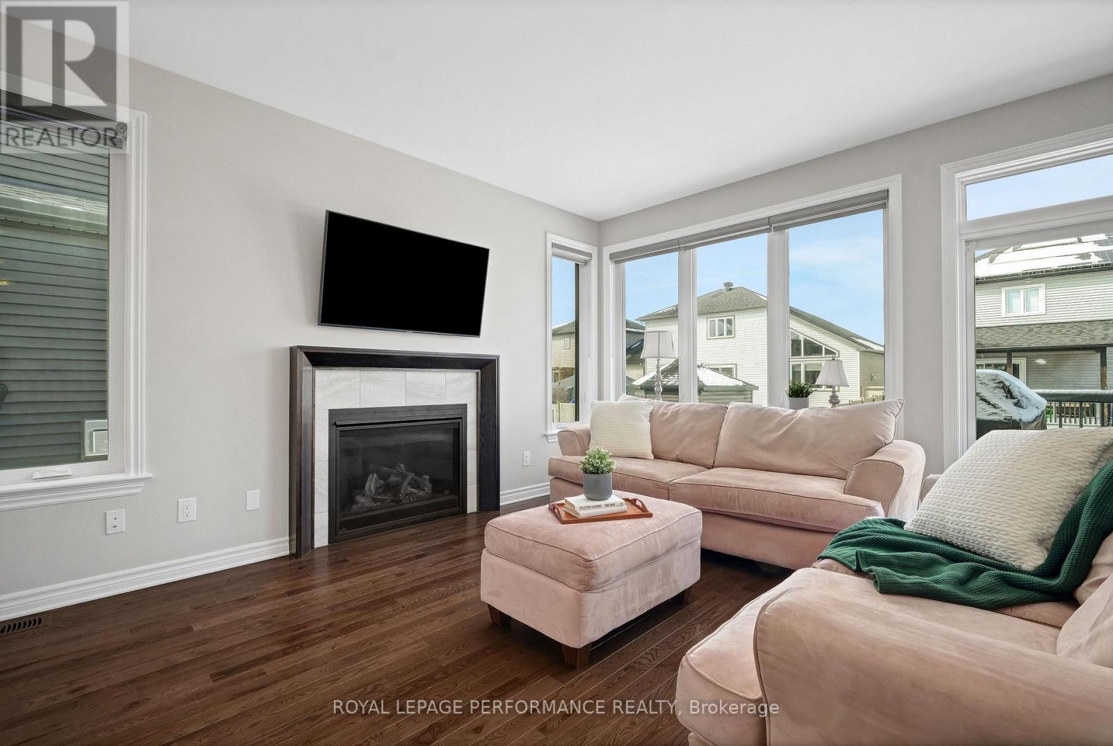203 Station Trail, Russell, Ontario  K4R 0C9 - Photo 14 - X13124356