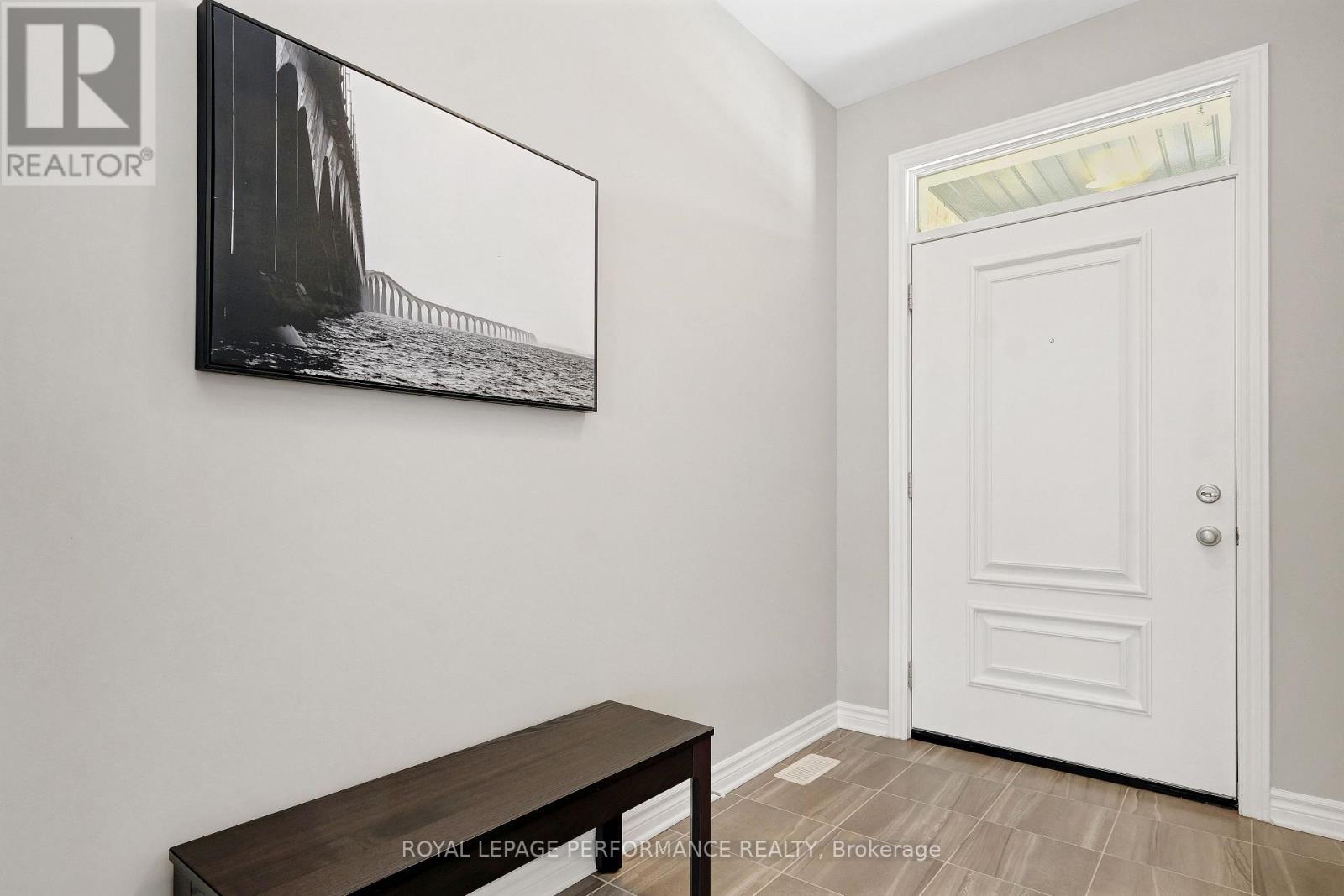 203 Station Trail, Russell, Ontario  K4R 0C9 - Photo 3 - X13124356