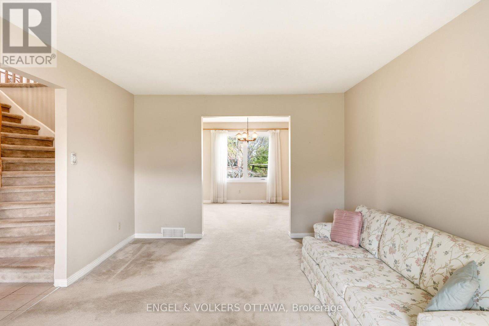 90 Topley Crescent, Ottawa, Ontario  K1G 4M6 - Photo 18 - X13124462