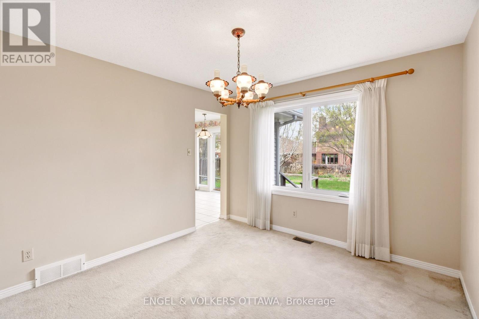 90 Topley Crescent, Ottawa, Ontario  K1G 4M6 - Photo 21 - X13124462