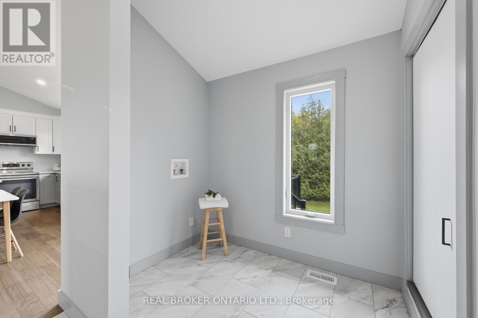 7367 Roger Stevens Drive, Montague, Ontario  K7A 4S6 - Photo 13 - X13124492