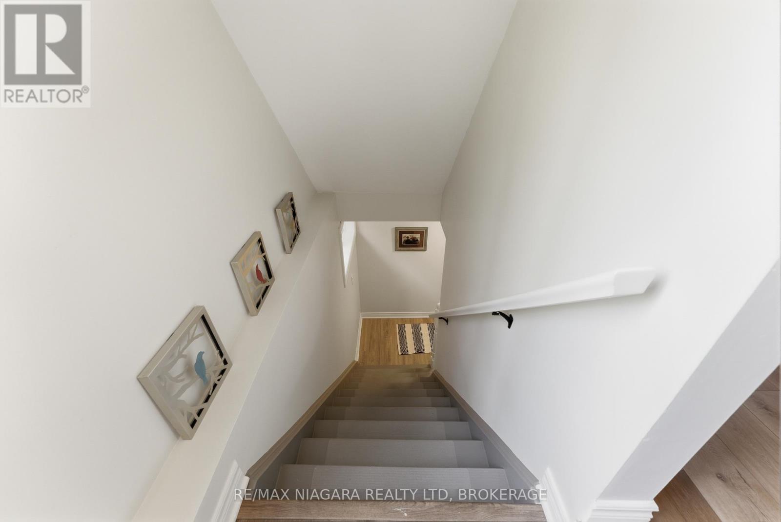 25 Beverly Street, St. Catharines (Oakdale), Ontario  L2P 2J9 - Photo 19 - X13124454