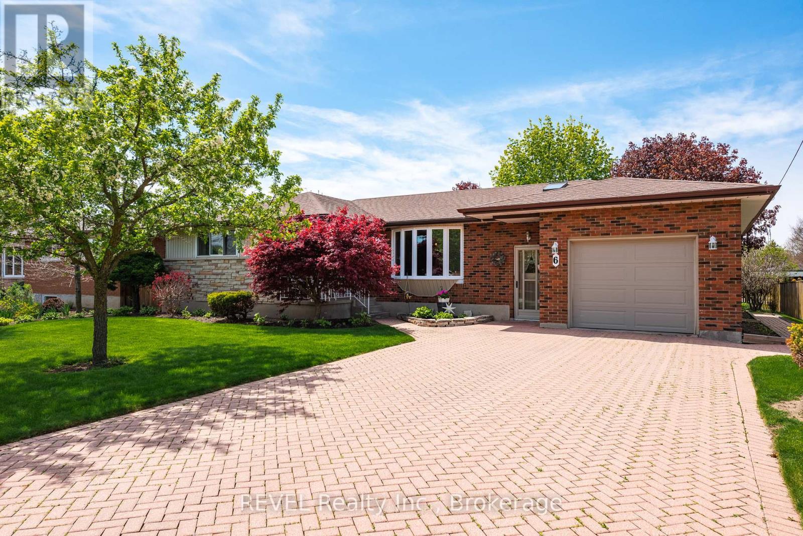 6 HARCOVE STREET, st. catharines (vine/linwell), Ontario