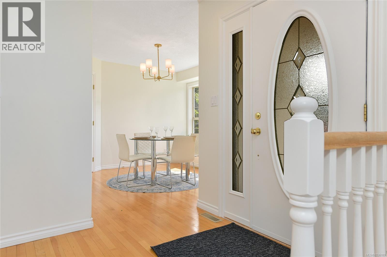 6243 Tayler Crt, Central Saanich, British Columbia  V8Z 7K6 - Photo 7 - 1036189