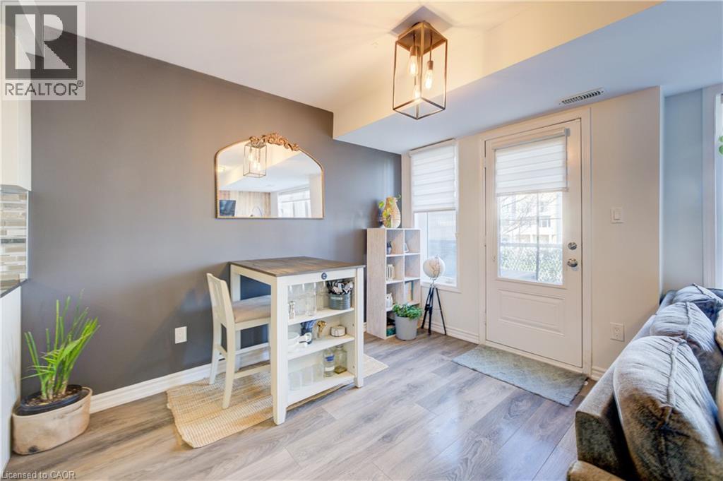 142 Daylily Lane, Kitchener, Ontario  N2R 0L7 - Photo 5 - 40830115