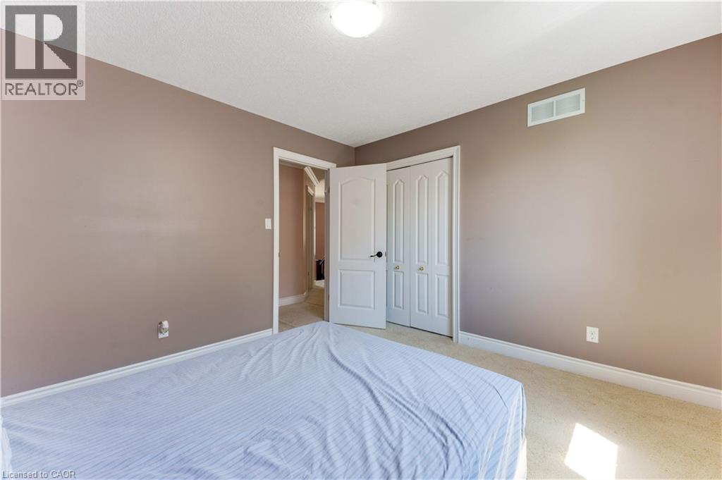 437 Beaumont Crescent, Kitchener, Ontario  N2A 0C4 - Photo 22 - 40827376