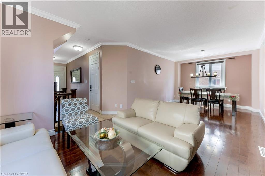 437 Beaumont Crescent, Kitchener, Ontario  N2A 0C4 - Photo 6 - 40827376