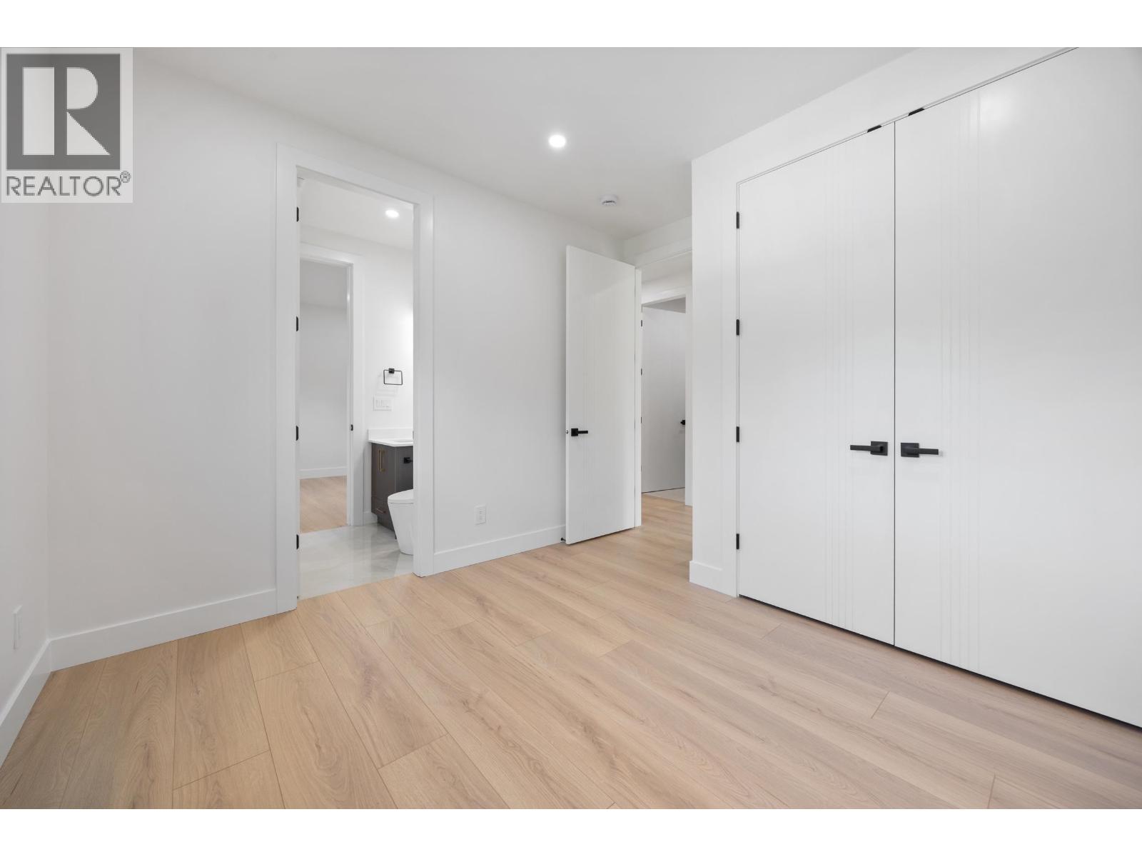 2 6037 Service Street, Burnaby, British Columbia  V5H 1V7 - Photo 22 - R3120969