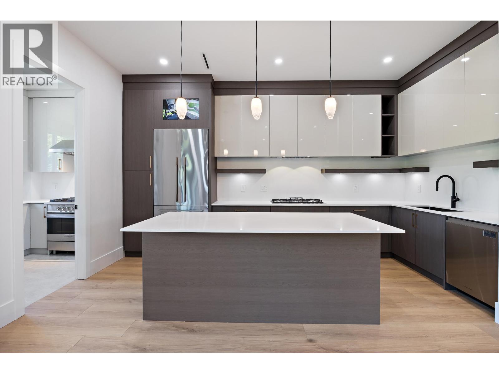 2 6037 Service Street, Burnaby, British Columbia  V5H 1V7 - Photo 12 - R3120969