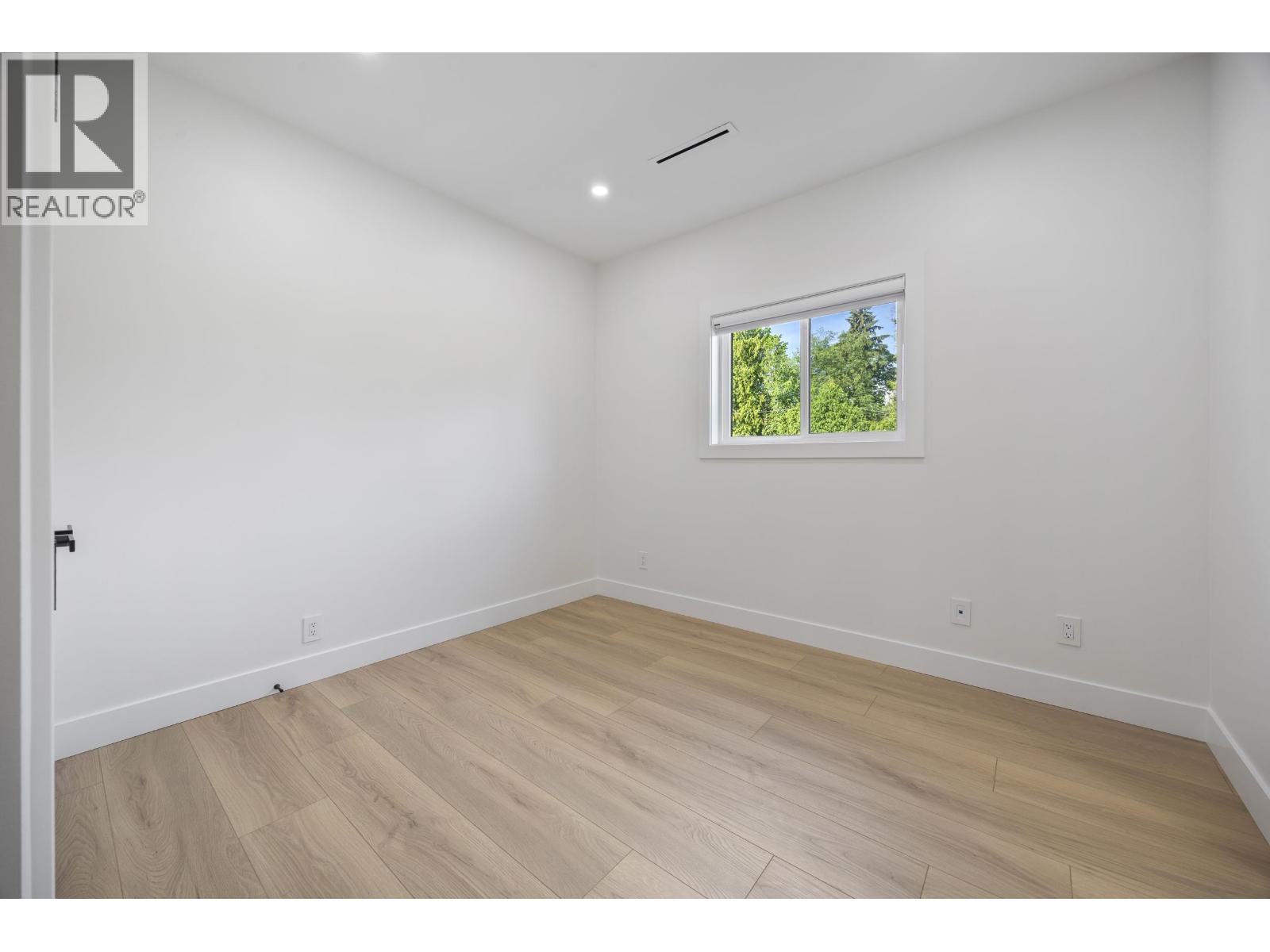 2 6037 Service Street, Burnaby, British Columbia  V5H 1V7 - Photo 21 - R3120969