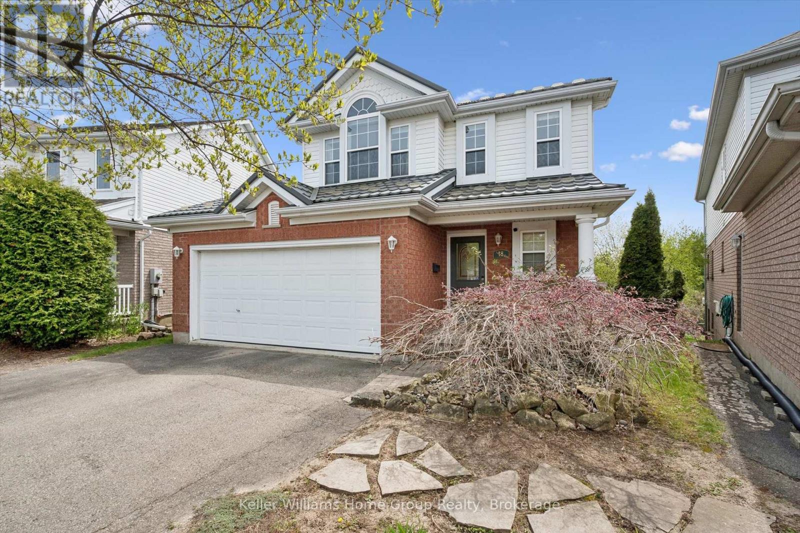 18 SILVERSMITH COURT, Guelph, Ontario
