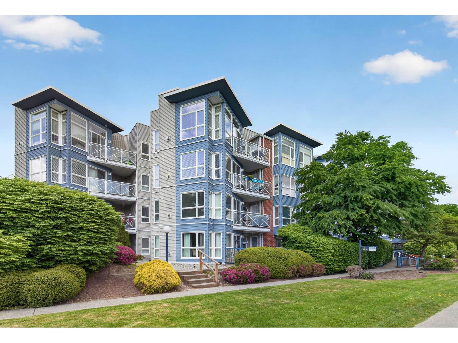 #101 20245 53 Avenue, Langley, British Columbia  V3A 3V2 - Photo 1 - R3121332