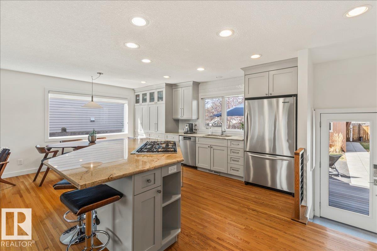 8944 146a St Nw, Edmonton, Alberta  T5R 0X1 - Photo 9 - E4487463