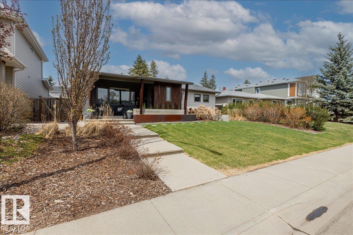 8944 146a St Nw, Edmonton, Alberta  T5R 0X1 - Photo 3 - E4487463