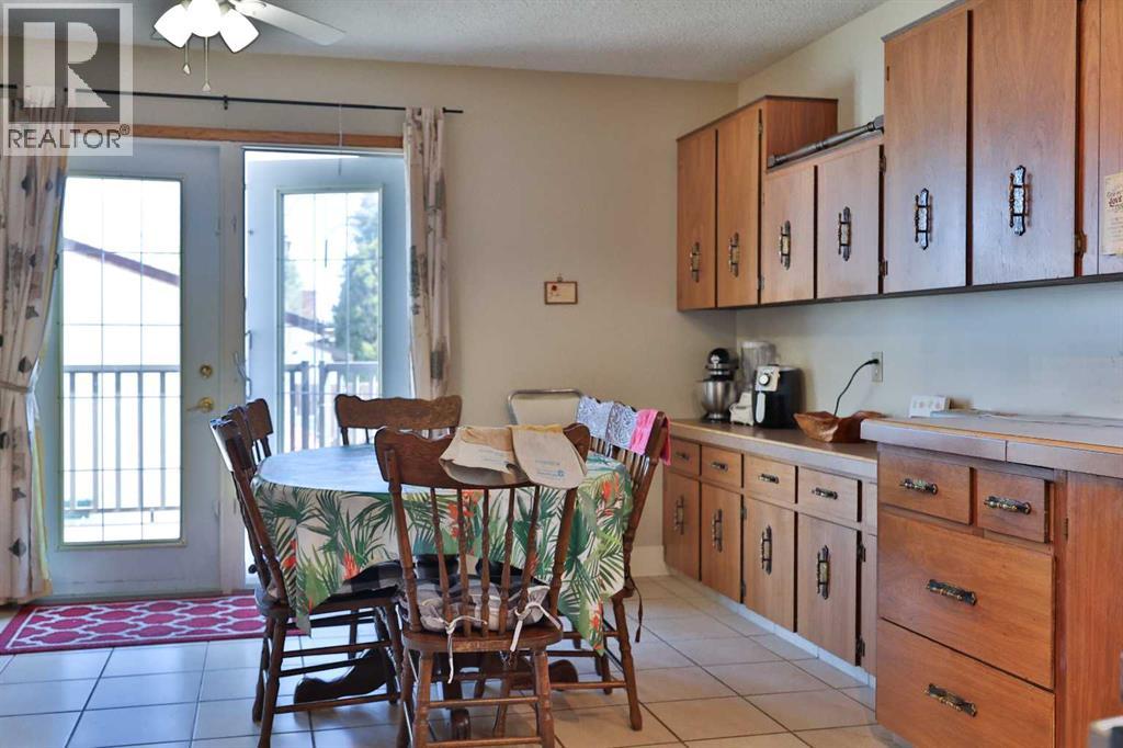 204 Ryerson Road W, Lethbridge, Alberta  T1K 4P3 - Photo 8 - A2310666