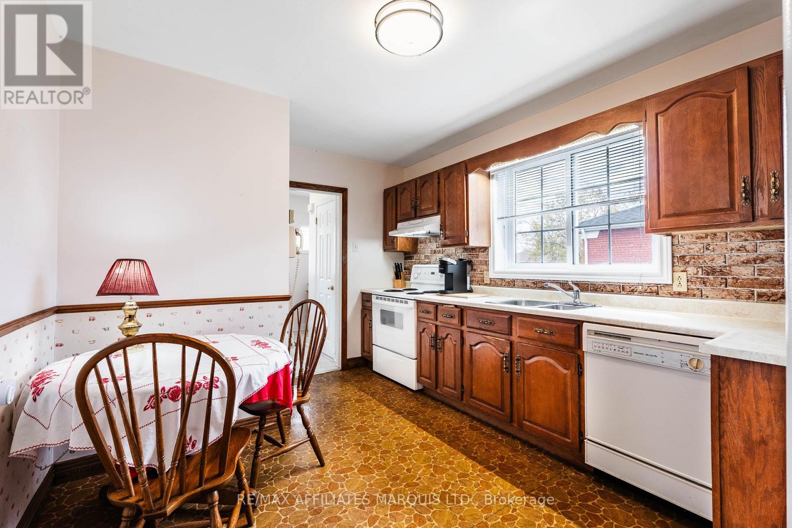 1009 Leonard Avenue, Cornwall, Ontario  K6J 1M1 - Photo 17 - X13124400