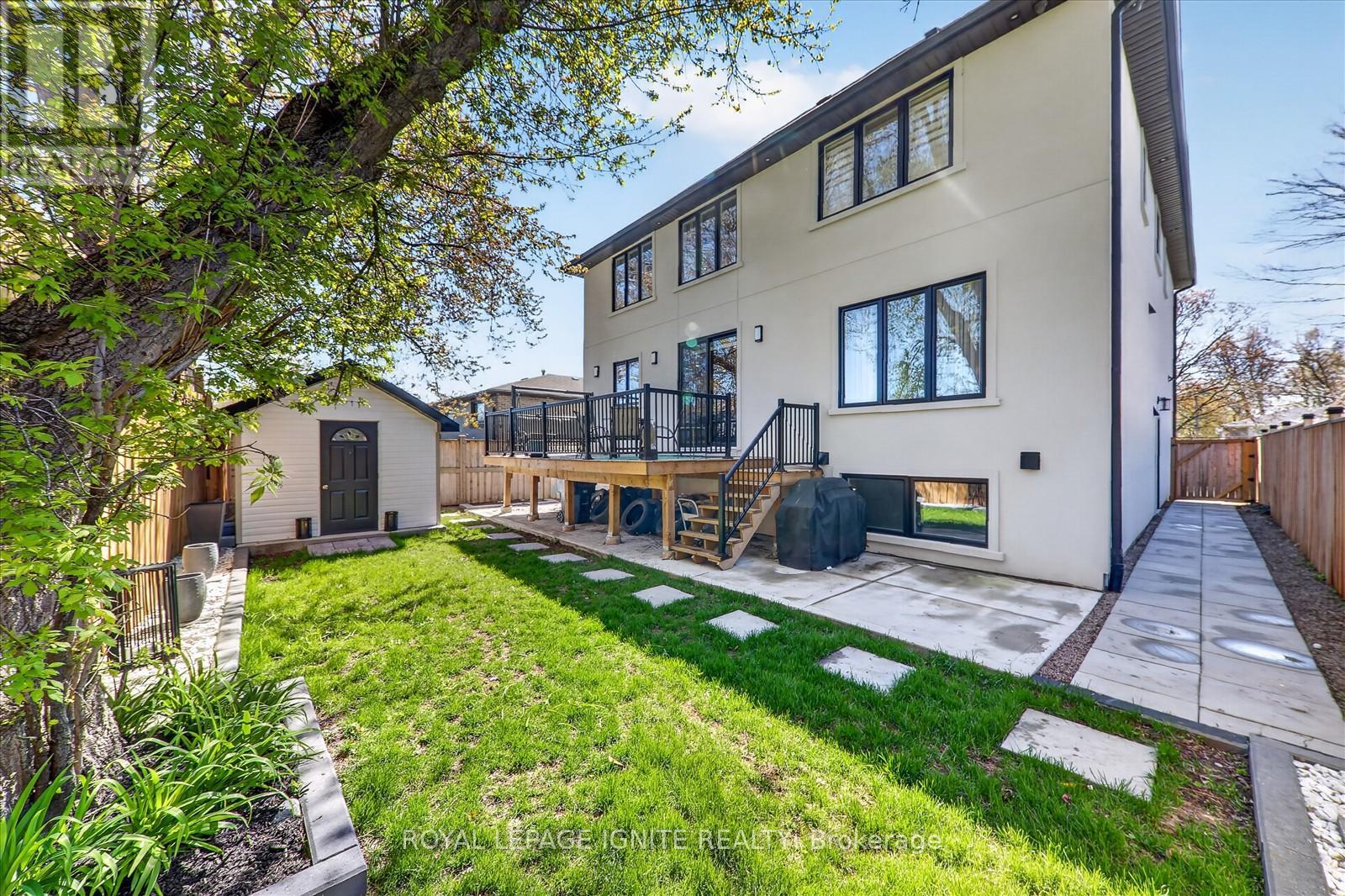 958 Mink Street, Pickering, Ontario  L1W 2G5 - Photo 47 - E13122486