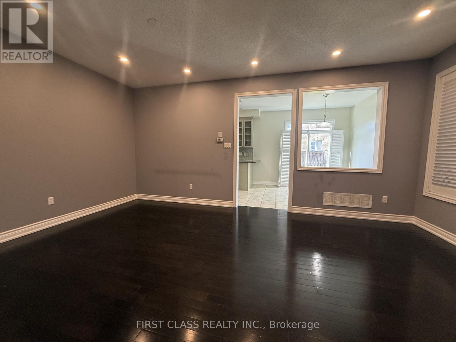 36 Princess Diana Drive, Markham, Ontario  L6C 0G8 - Photo 2 - N13108630