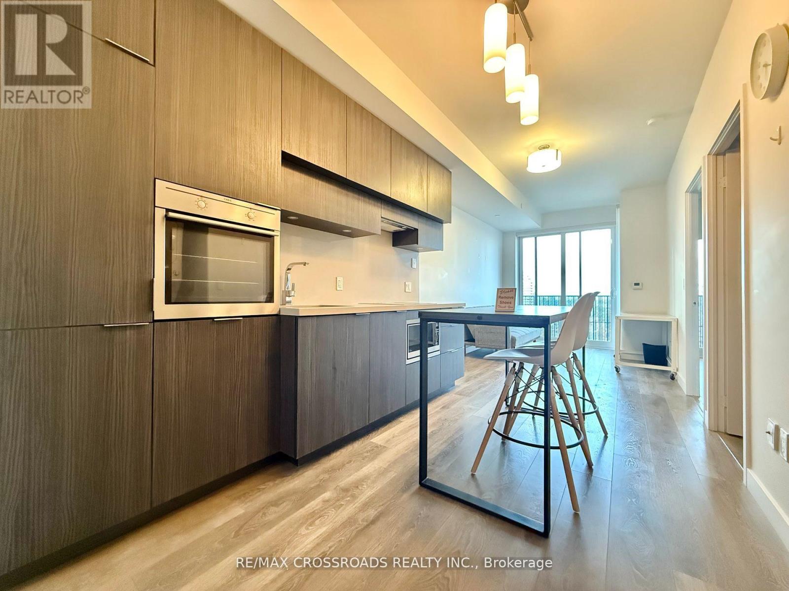 3010 - 8 Eglinton Avenue E, Toronto, Ontario  M4P 0C1 - Photo 2 - C13124284
