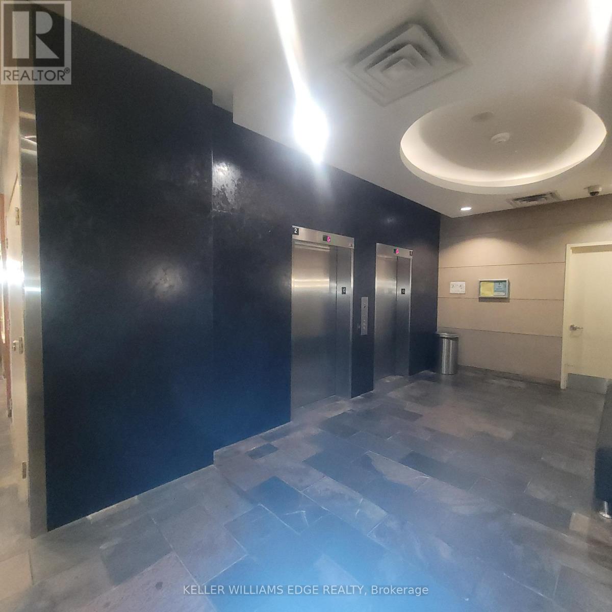 2203 - 228 Queens Quay W, Toronto, Ontario  M5J 2X1 - Photo 4 - C13124366