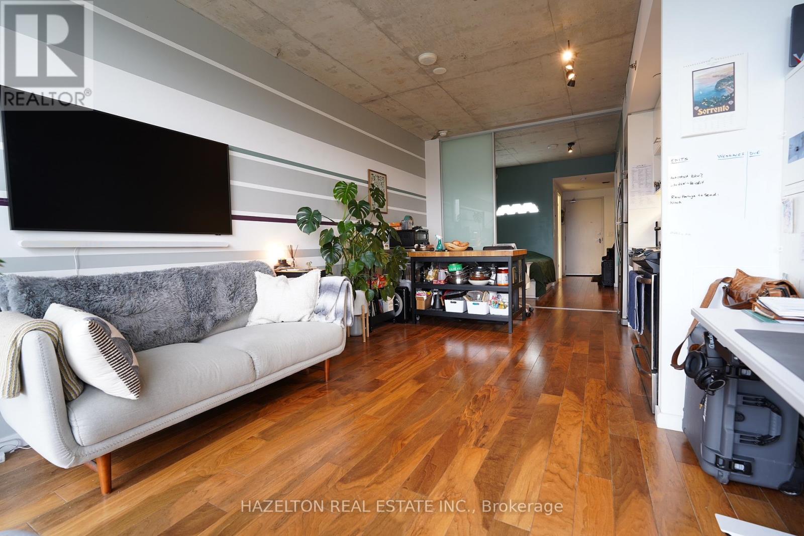 423 - 32 Trolley Crescent, Toronto, Ontario  M5A 0E8 - Photo 3 - C13124418