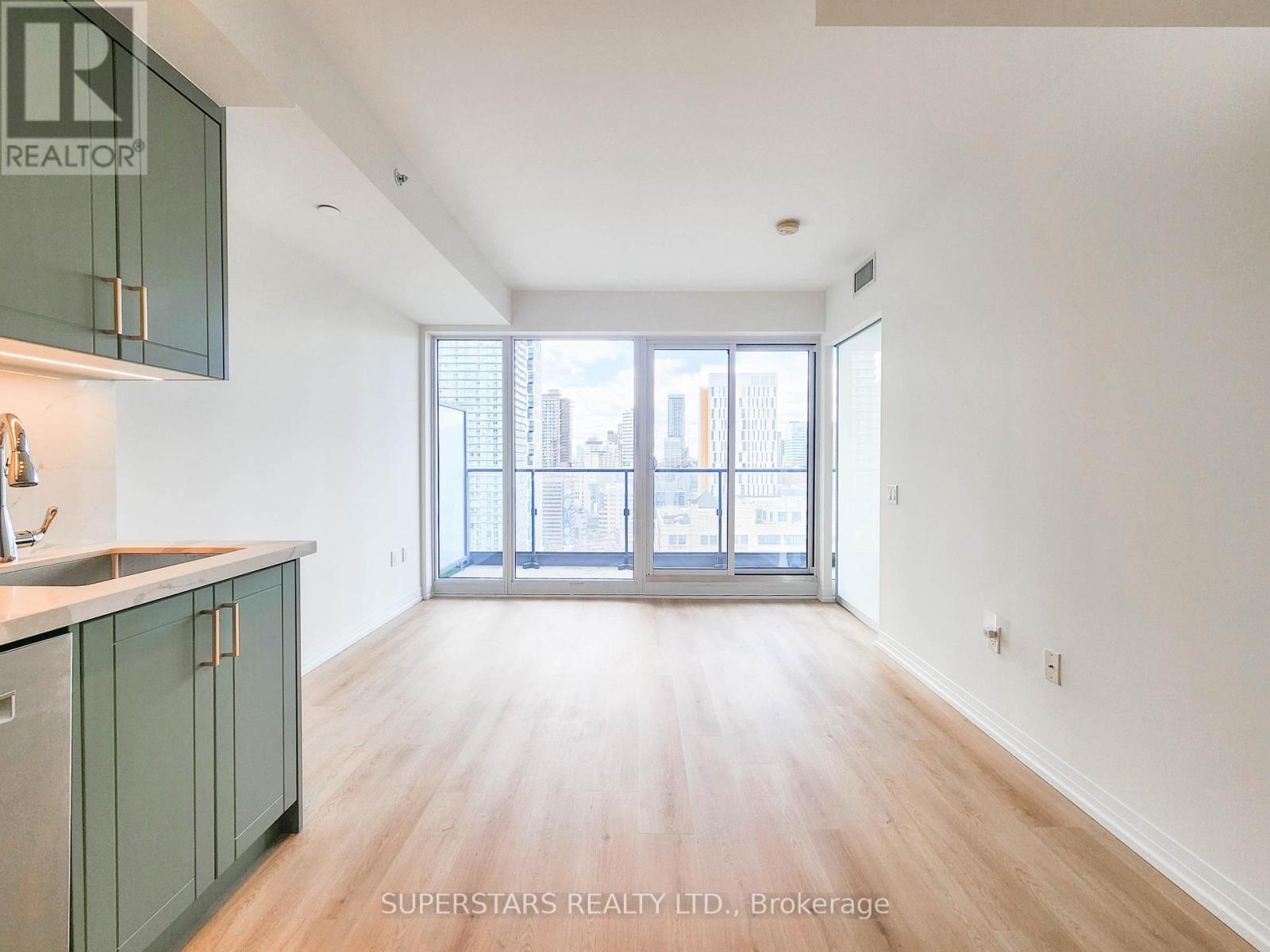 2209 - 251 Jarvis Street, Toronto, Ontario  M5B 0C3 - Photo 6 - C13124430