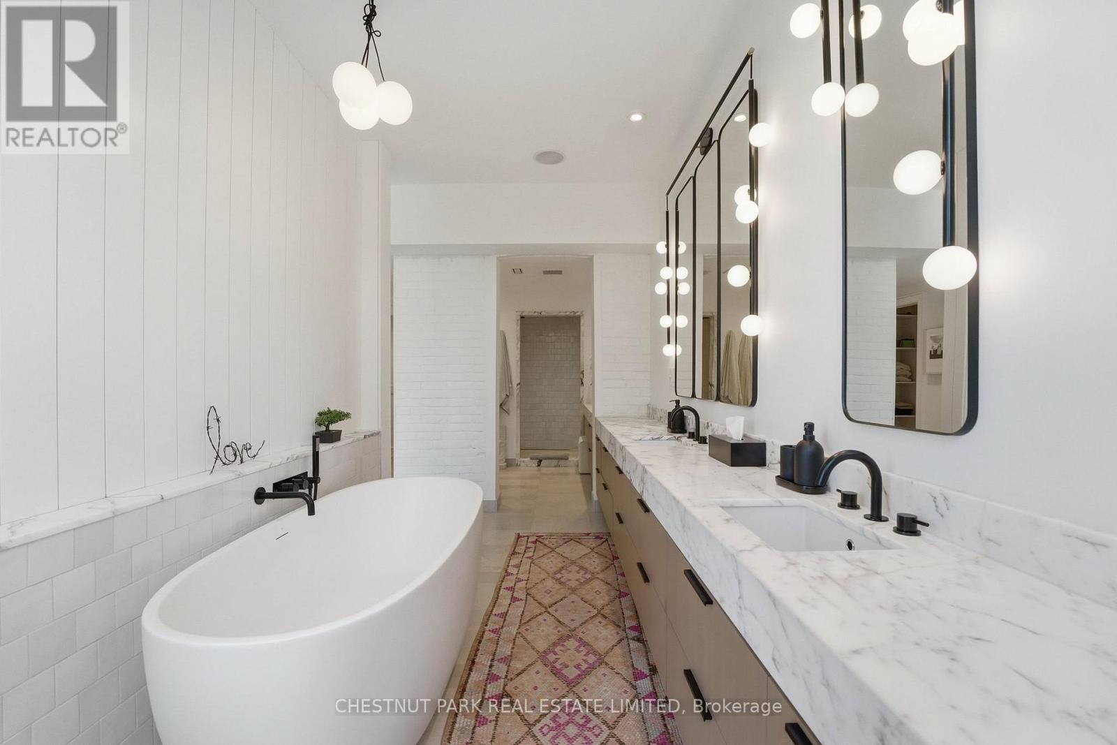 154 Cottingham Street, Toronto, Ontario  M4V 1C3 - Photo 12 - C13124512
