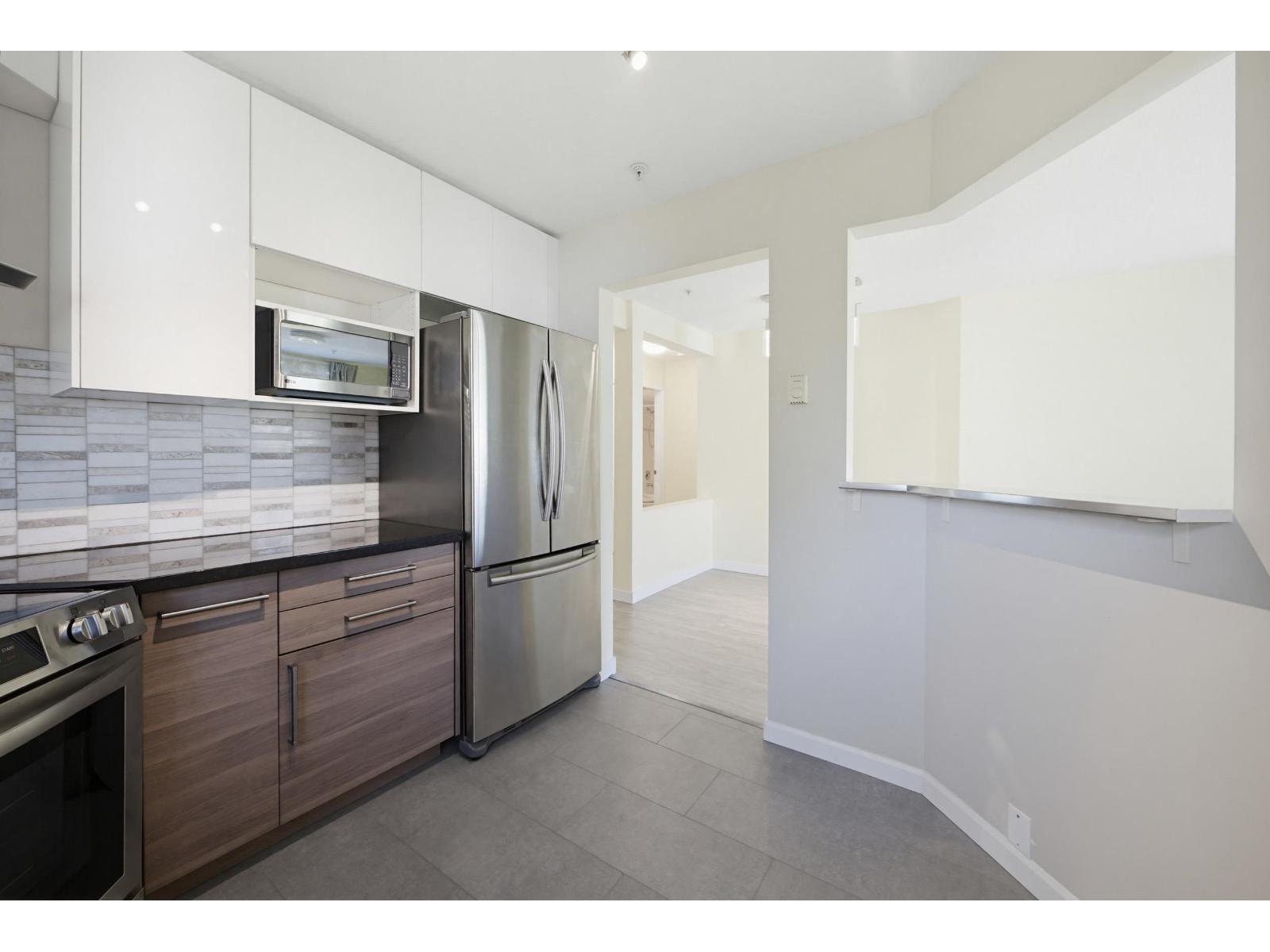 303 10186 155 Street, Surrey, British Columbia  V3R 0R6 - Photo 11 - R3121765