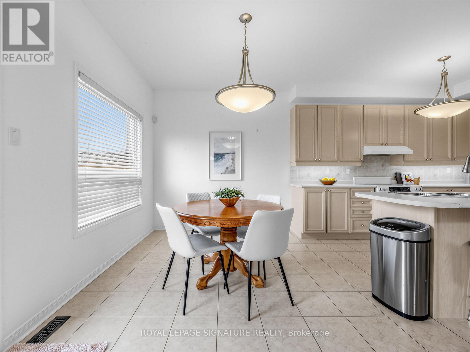 74 Styles Crescent, Ajax, Ontario  L1Z 0A8 - Photo 14 - E13124510