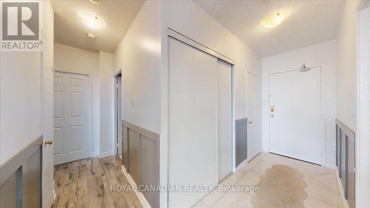1011 - 410 Mclevin Avenue, Toronto, Ontario  M1B 5J5 - Photo 10 - E13124516