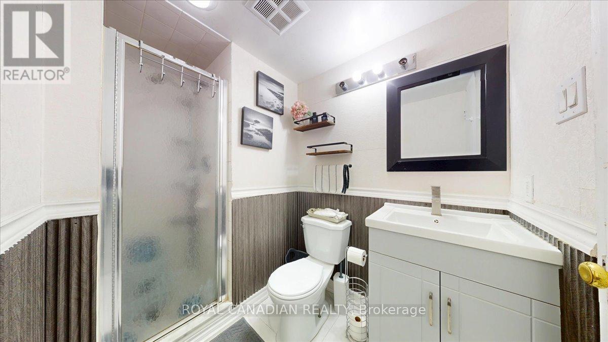 1011 - 410 Mclevin Avenue, Toronto, Ontario  M1B 5J5 - Photo 4 - E13124516