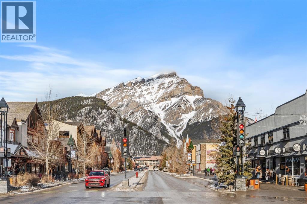 108 Lougheed Circle, Banff, Alberta  T1L 1B4 - Photo 49 - A2283298