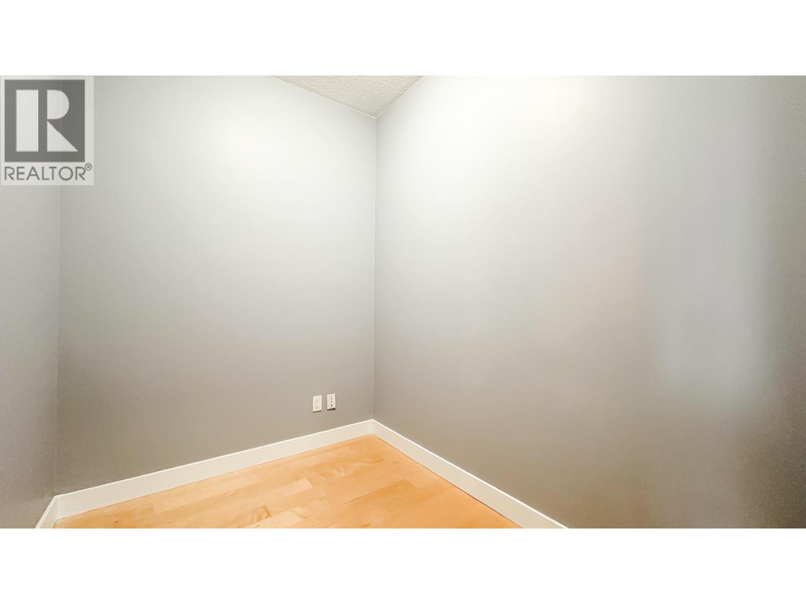 909 7088 18th Avenue, Burnaby, British Columbia  V3N 0A2 - Photo 13 - R3096529