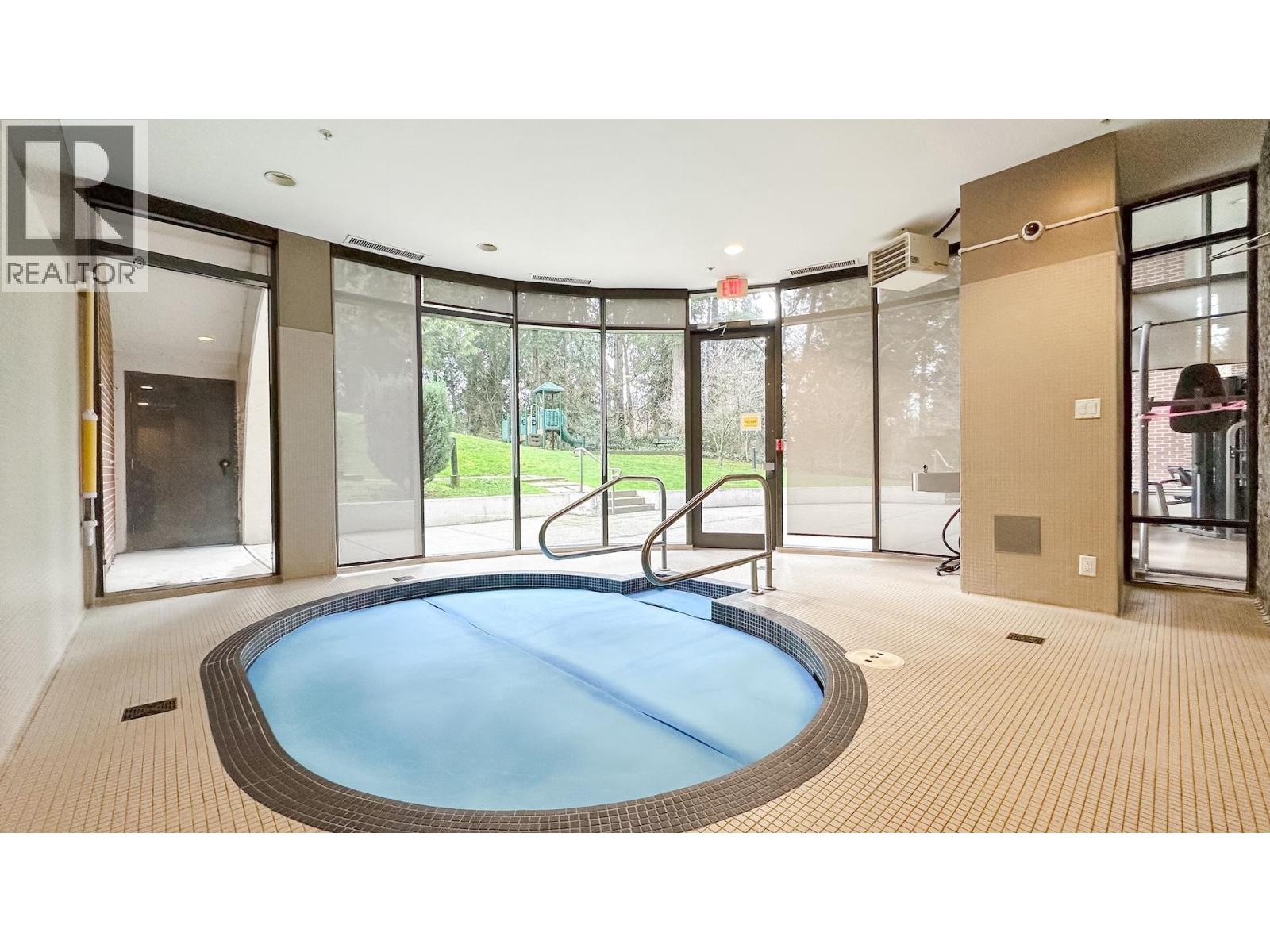 909 7088 18th Avenue, Burnaby, British Columbia  V3N 0A2 - Photo 8 - R3096529