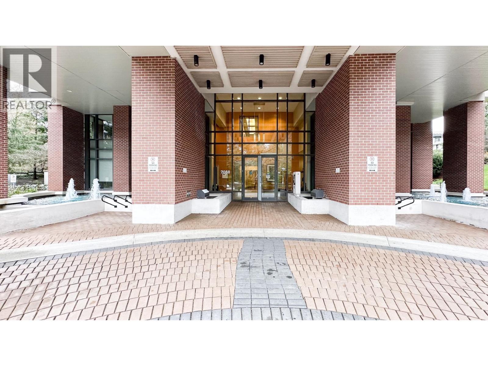 909 7088 18th Avenue, Burnaby, British Columbia  V3N 0A2 - Photo 4 - R3096529