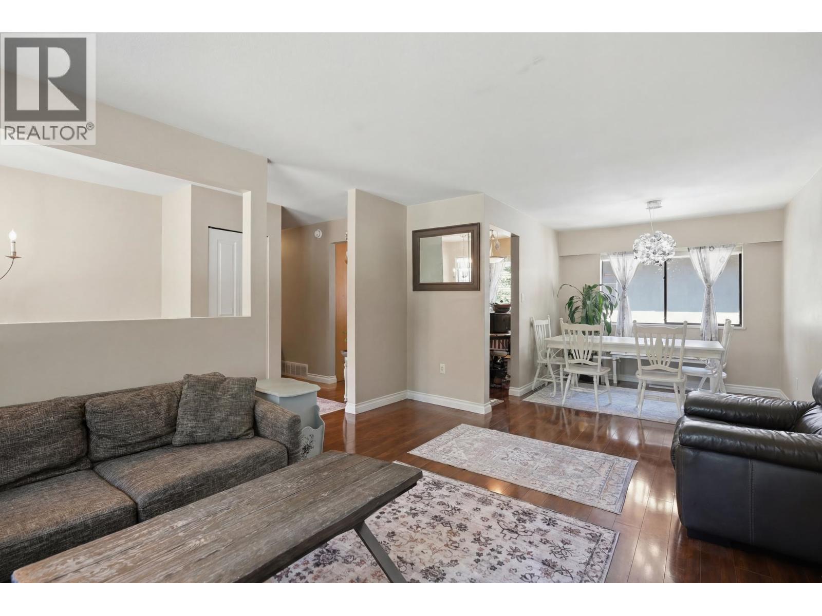 20783 Thorne Avenue, Maple Ridge, British Columbia  V2X 7R1 - Photo 6 - R3123084