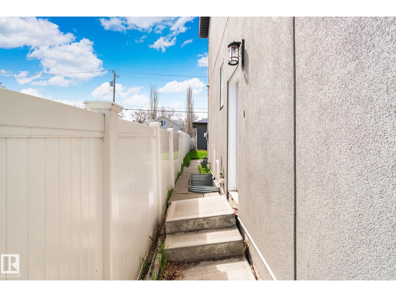 9855 79 Av Nw, Edmonton, Alberta  T6E 1R2 - Photo 48 - E4487468