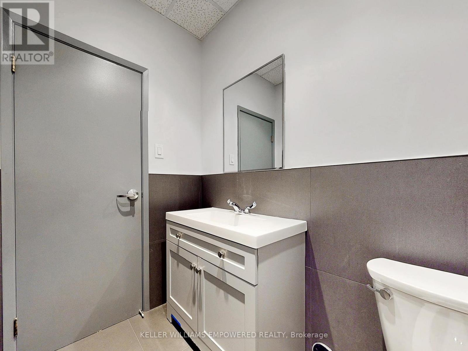 15 And 16 - 80 West Beaver Creek Road, Richmond Hill, Ontario  L4B 1H3 - Photo 14 - N13124390