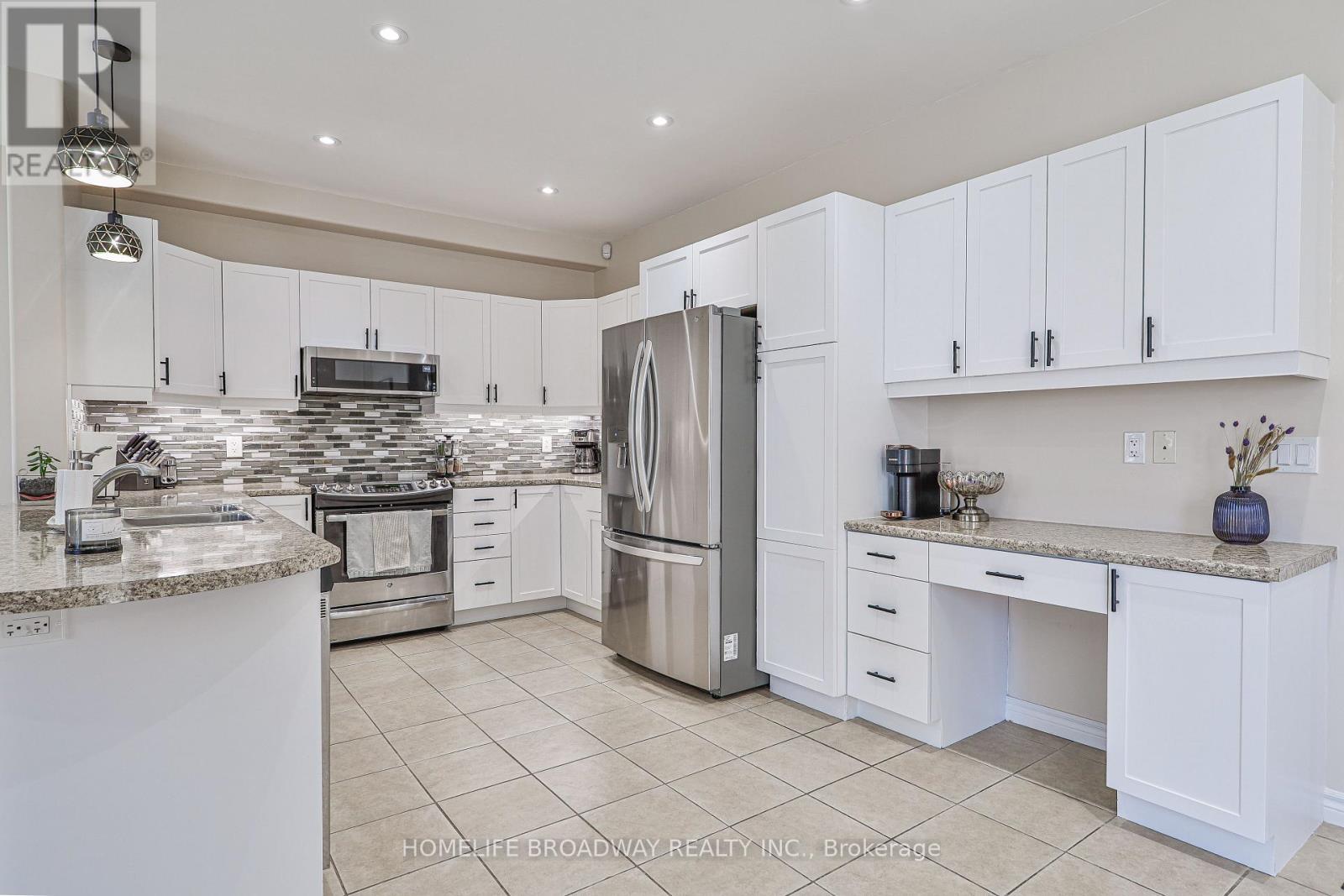 91 James A. Mccague Avenue, New Tecumseth, Ontario  L9R 0G6 - Photo 11 - N13124494