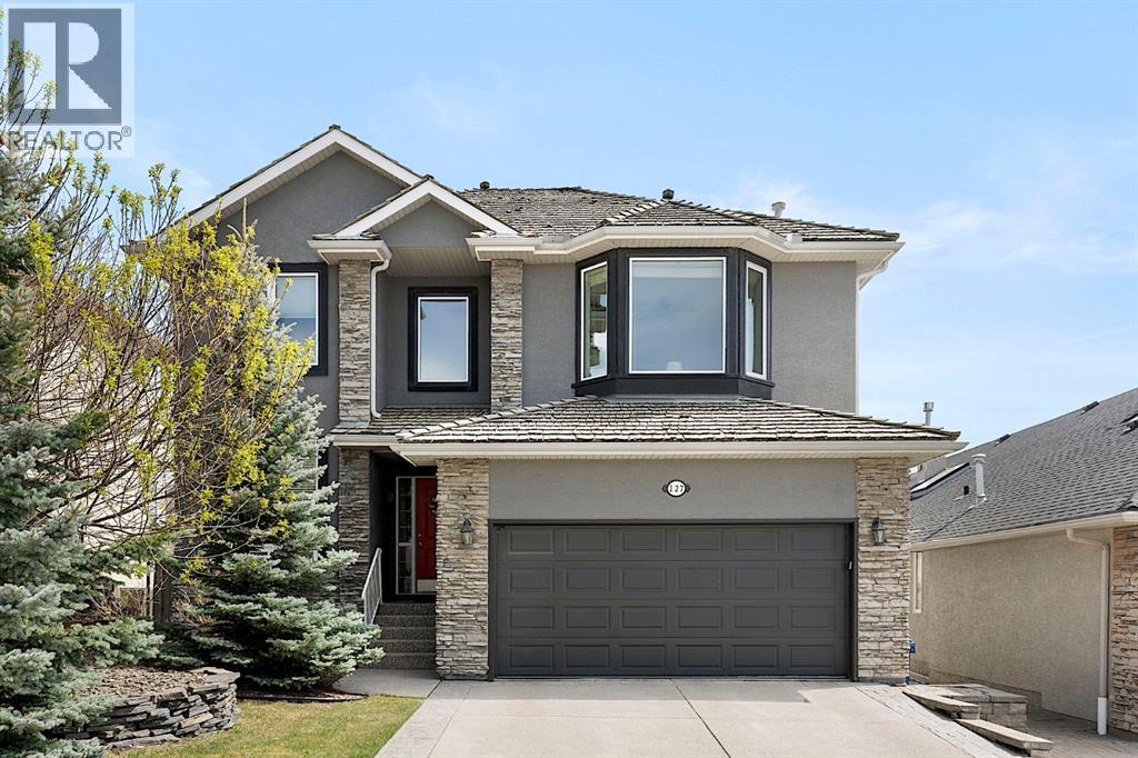 127 Gleneagles Terrace, Cochrane, Alberta  T4C 1W6 - Photo 2 - A2310227