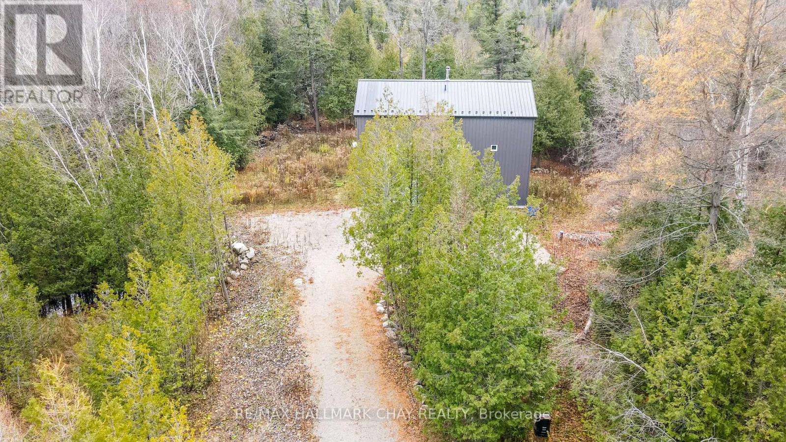 2576 CHAMPLAIN ROAD, Tiny, Ontario