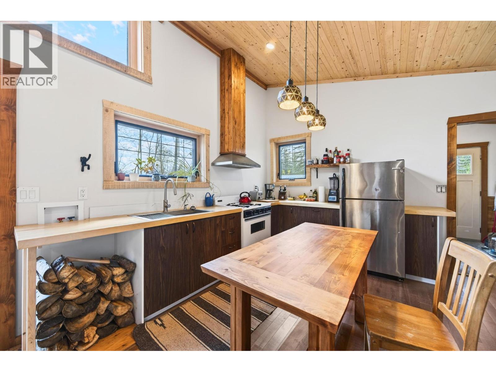 2487 Seward Rd, Golden, British Columbia  V0A 1H1 - Photo 65 - 10385861