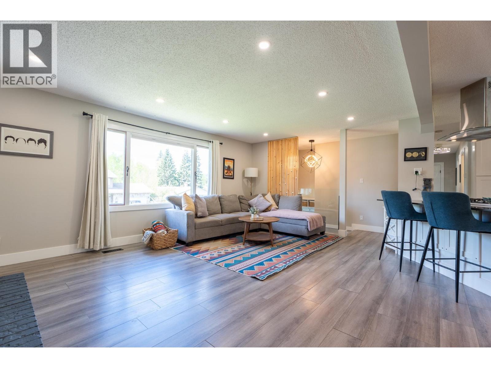 5310 York Drive, Prince George, British Columbia  V2N 2A5 - Photo 10 - R3123388
