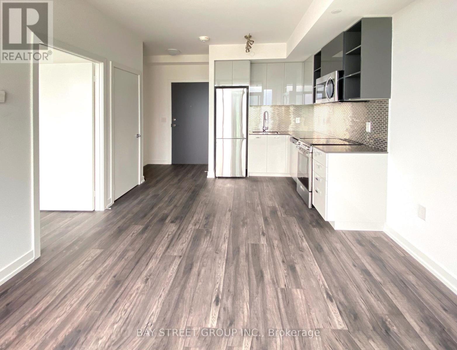 814 - 10 De Boers Drive, Toronto, Ontario  M3J 0G5 - Photo 3 - W13124322