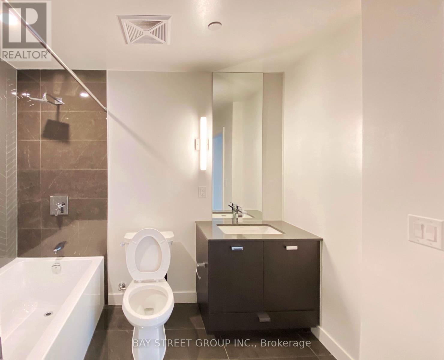 814 - 10 De Boers Drive, Toronto, Ontario  M3J 0G5 - Photo 6 - W13124322
