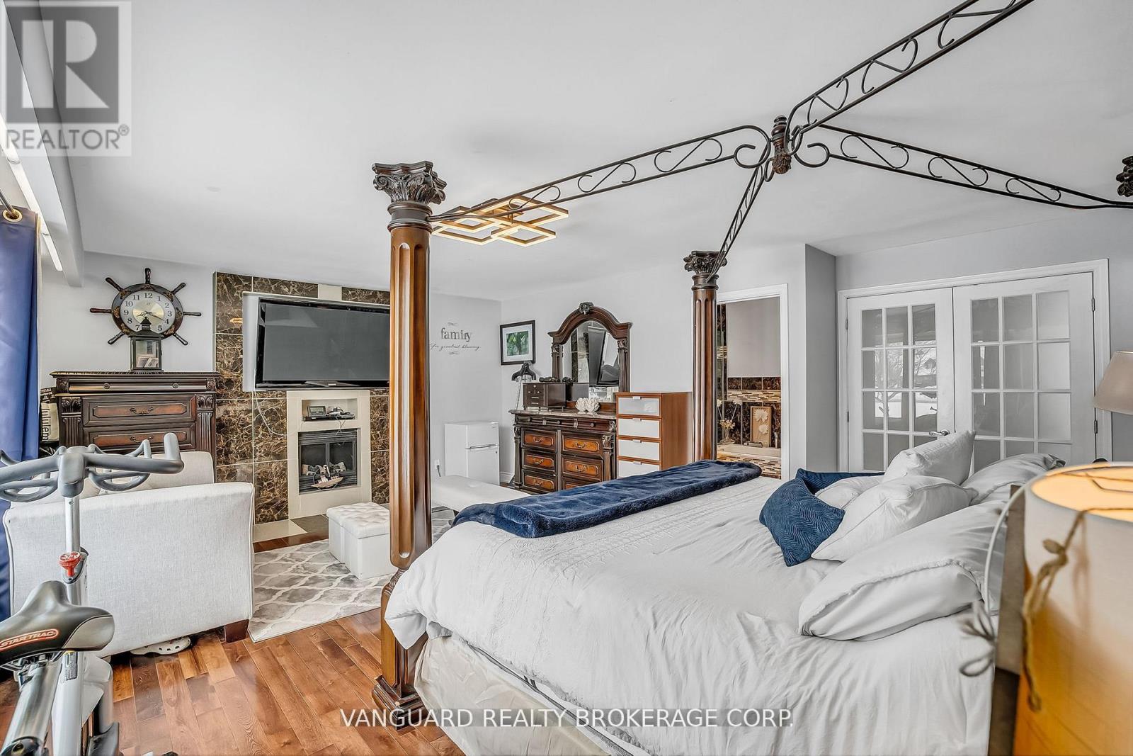 8070 Hornby Road, Halton Hills, Ontario  L0P 1E0 - Photo 21 - W13124324