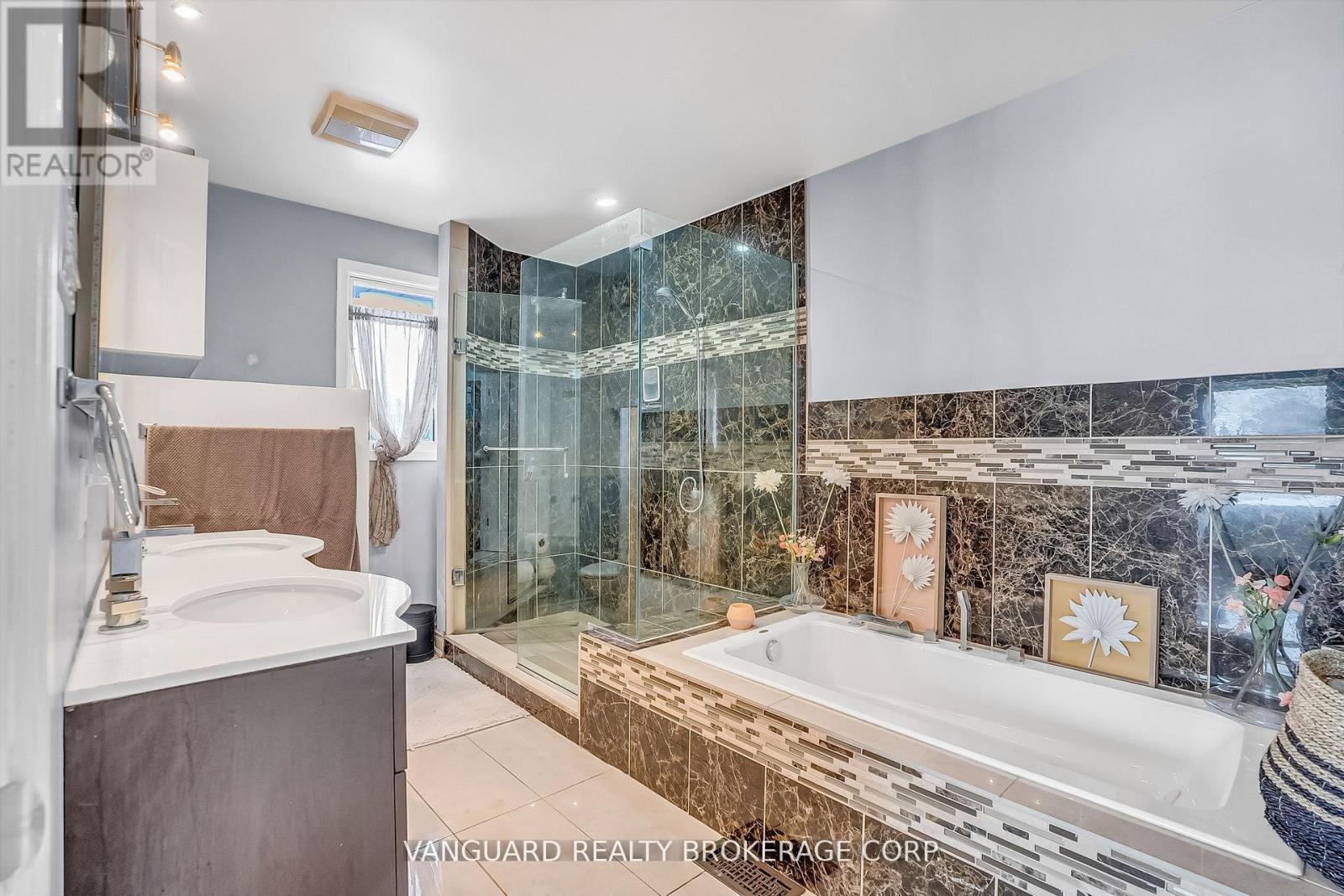 8070 Hornby Road, Halton Hills, Ontario  L0P 1E0 - Photo 23 - W13124324